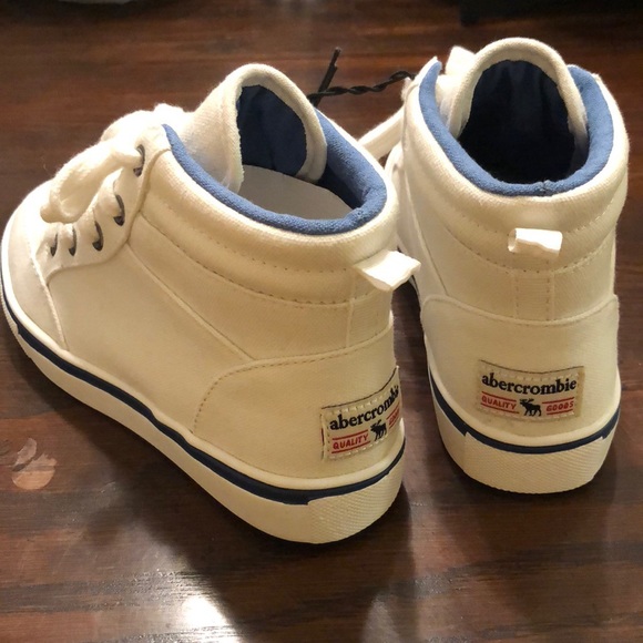 abercrombie kids Shoes Boys Size 2 Abercrombie High Top